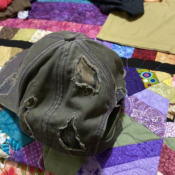 TCU army green with camo hat - Picture 2 of 3